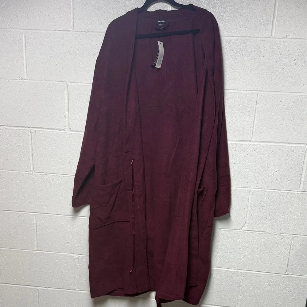 FashGudim Burgundy Robe - Picture 4 of 10